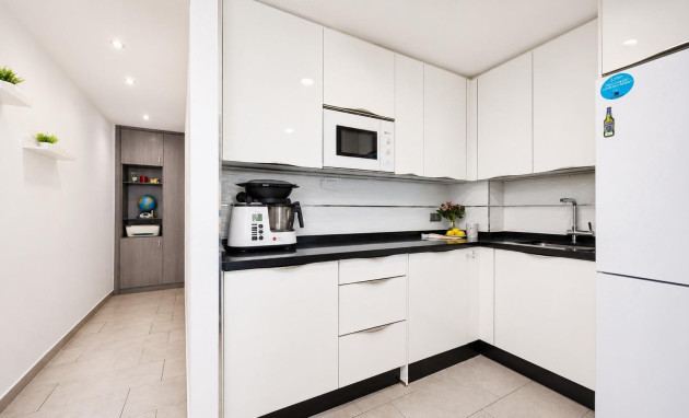 Herverkoop - Apartment - Torrevieja - Playa del cura