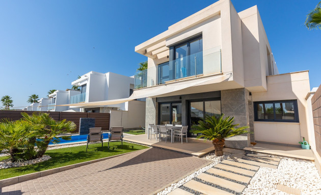Herverkoop - Villa - Vistabella Golf - Entre Naranjos Vistabella Golf