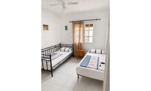 Herverkoop - Bungalow - Gelijkvloers - Torrevieja - La siesta