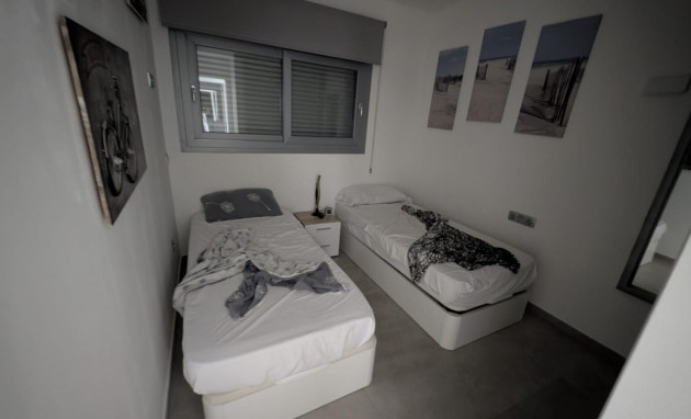 Herverkoop - Apartment - Torrevieja - La veleta
