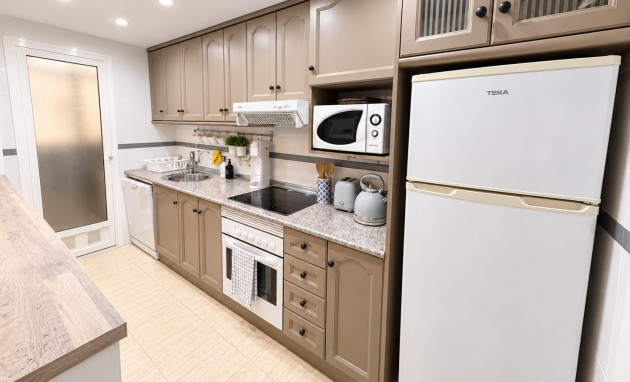 Herverkoop - Apartment - Orihuela Costa - Punta Prima