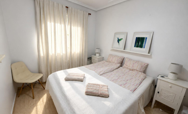 Herverkoop - Apartment - Orihuela Costa - Punta Prima
