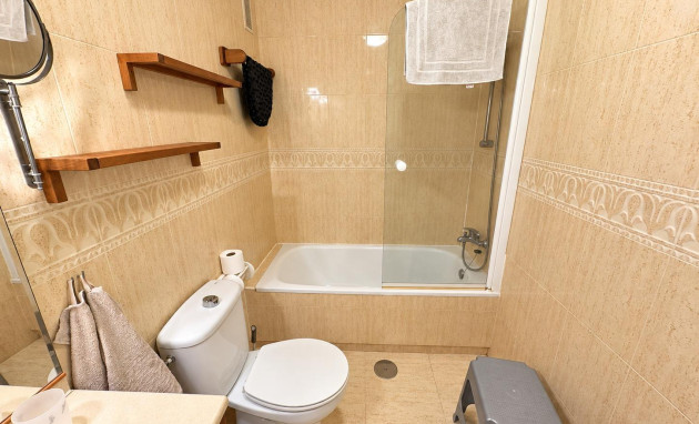 Herverkoop - Apartment - Orihuela Costa - Punta Prima