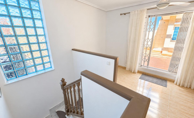 Herverkoop - Apartment - Orihuela Costa - Punta Prima