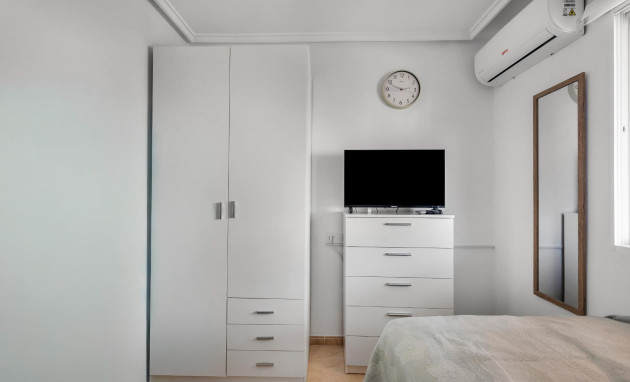 Herverkoop - Penthouse - Torrevieja - Estacion de autobuses