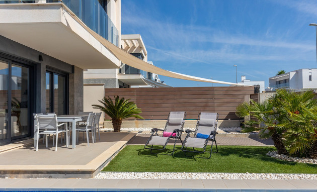 Herverkoop - Villa - Vistabella Golf - Entre Naranjos Vistabella Golf