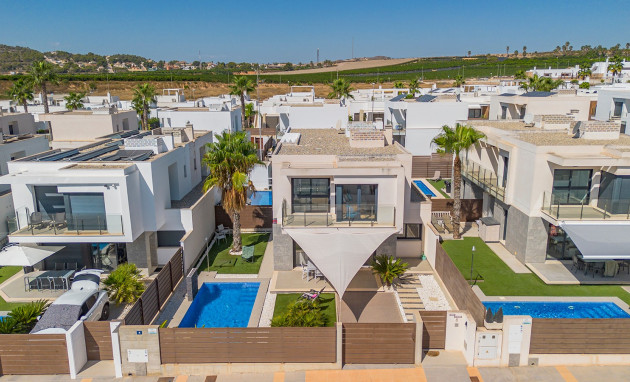 Herverkoop - Villa - Vistabella Golf - Entre Naranjos Vistabella Golf