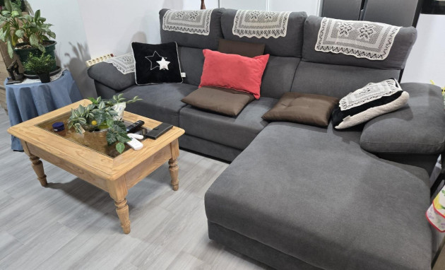 Herverkoop - Bungalow - Gelijkvloers - Torrevieja - La Siesta - El Salado - Torreta