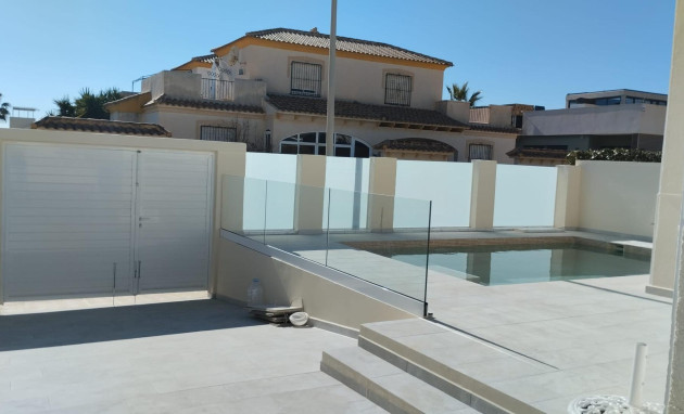 Herverkoop - Villa - Torrevieja - Torreblanca