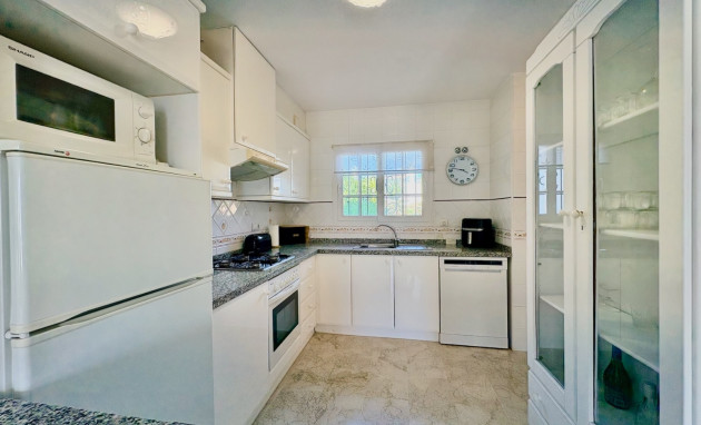 Herverkoop - Terraced house - Orihuela - Villamartin