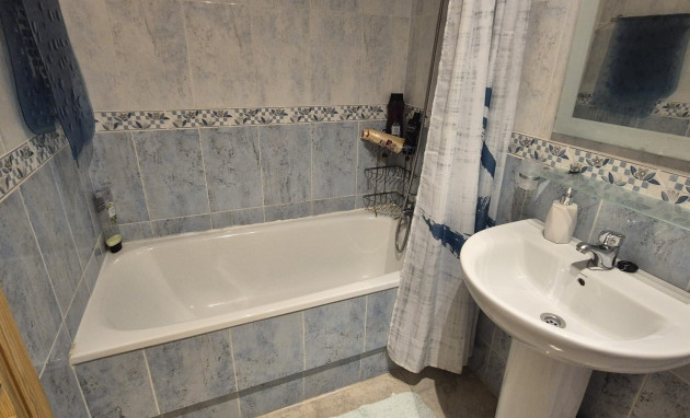 Herverkoop - Apartment - Orihuela - La Matanza
