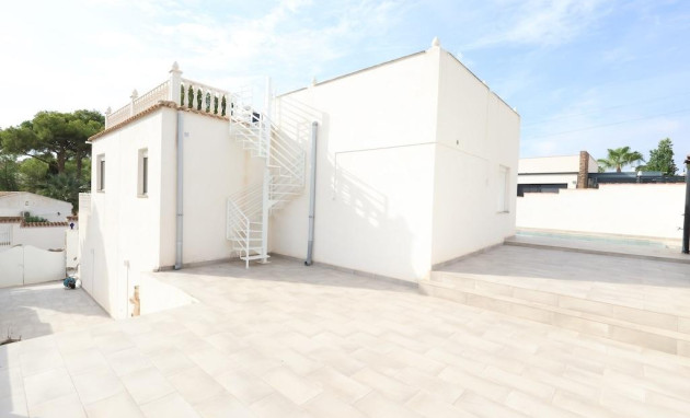 Herverkoop - Villa - Torrevieja - Los Balcones - Los Altos del Edén