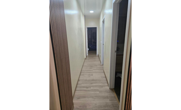 Resale - Apartment - Torrevieja - torrevieja