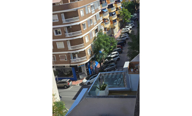Resale - Apartment - Torrevieja - torrevieja