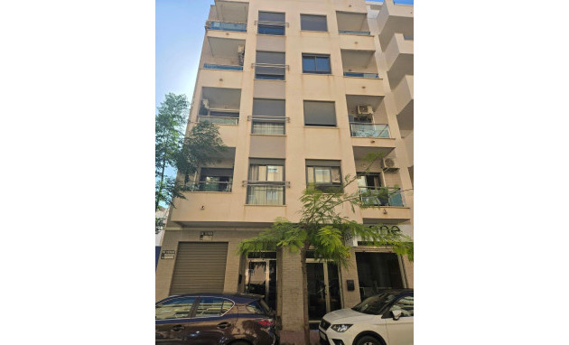 Resale - Apartment - Torrevieja - torrevieja