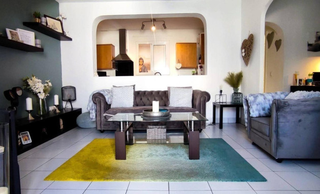 Herverkoop - Apartment - Torrevieja - La Mata pueblo