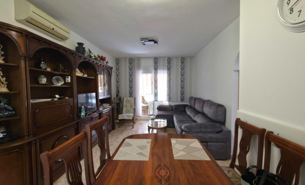 Herverkoop - Apartment - Torrevieja - Paseo maritimo