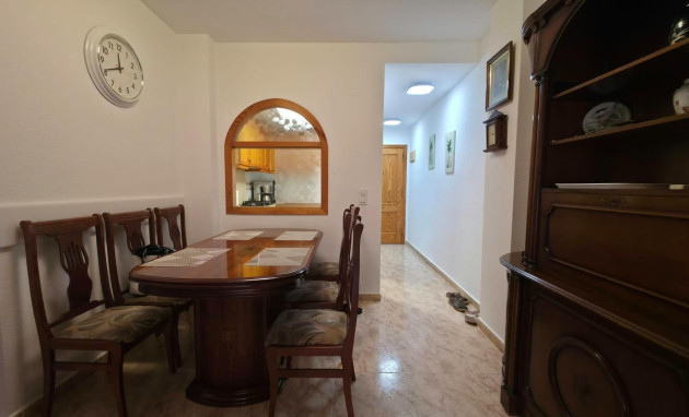 Herverkoop - Apartment - Torrevieja - Paseo maritimo