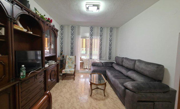 Herverkoop - Apartment - Torrevieja - Paseo maritimo