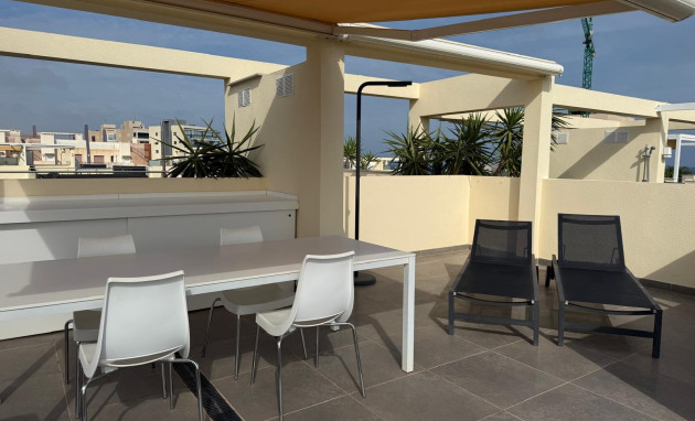 Resale - Bungalow - Groundfloor - Pilar de la Horadada - Mil Palmeras