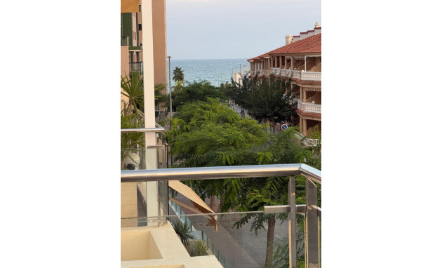 Resale - Bungalow - Groundfloor - Pilar de la Horadada - Mil Palmeras