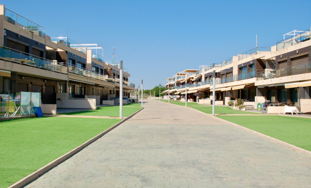 Resale - Bungalow - Groundfloor - Pilar de la Horadada - Mil Palmeras