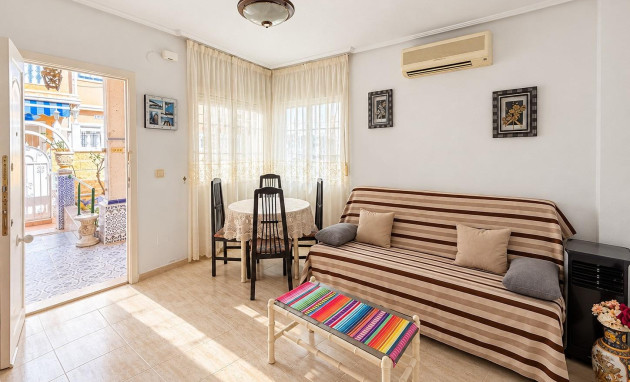 Herverkoop - Bungalow - Gelijkvloers - Torrevieja - Torreblanca