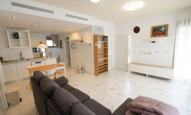 Herverkoop - Villa - Orihuela Costa - Villamartín-Las Filipinas
