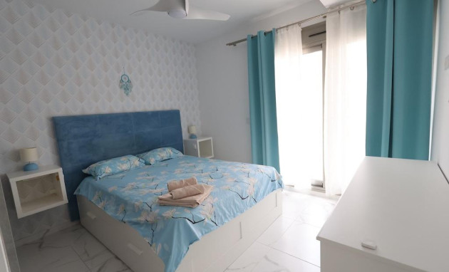 Herverkoop - Villa - Orihuela Costa - Villamartín-Las Filipinas