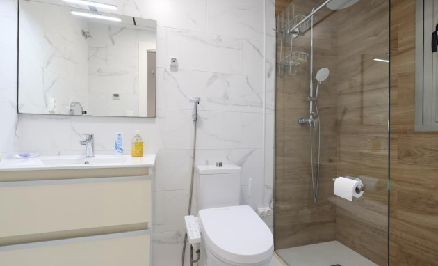Herverkoop - Villa - Orihuela Costa - Villamartín-Las Filipinas