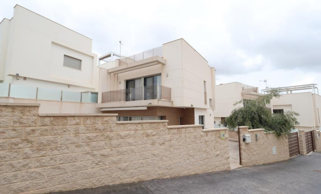 Herverkoop - Villa - Orihuela Costa - Villamartín-Las Filipinas