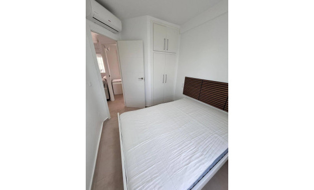 Resale - Apartment - Orihuela Costa - La Regia