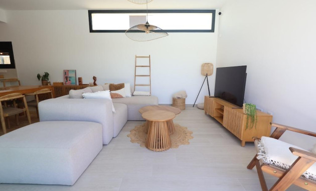 Resale - Villa - Algorfa - Comunidad valenciana