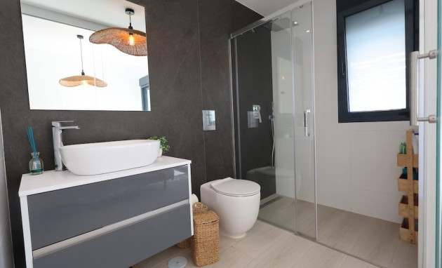 Resale - Villa - Algorfa - Comunidad valenciana