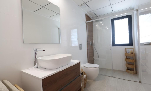 Resale - Villa - Algorfa - Comunidad valenciana