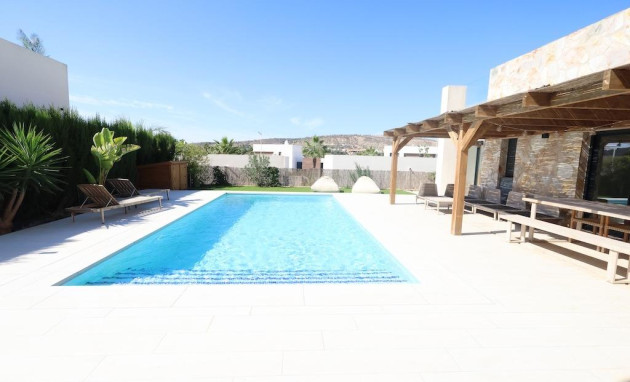 Resale - Villa - Algorfa - Comunidad valenciana