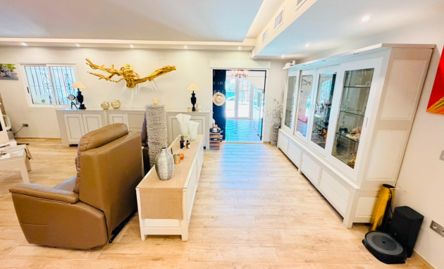 Reventa - Detached Villa - Daya Vieja