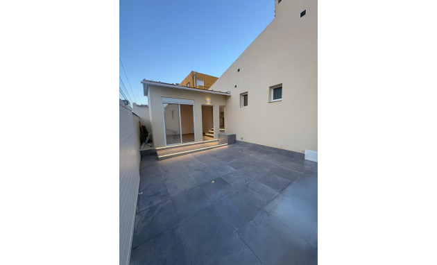 Resale - Villa - Torrevieja - Parque las naciones