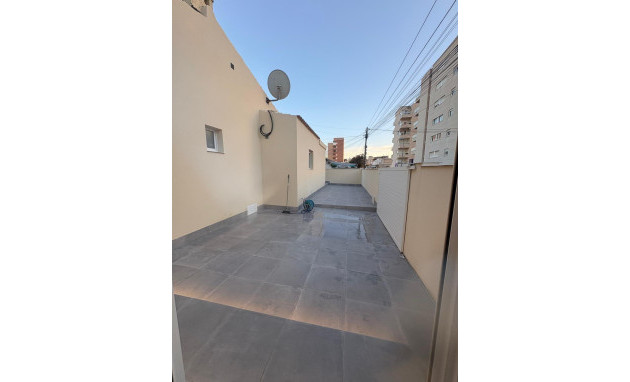 Resale - Villa - Torrevieja - Parque las naciones