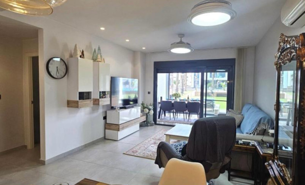 Resale - Apartment - Guardamar del Segura - Urbanizaciones