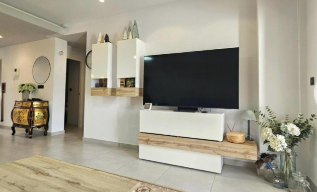 Resale - Apartment - Guardamar del Segura - Urbanizaciones