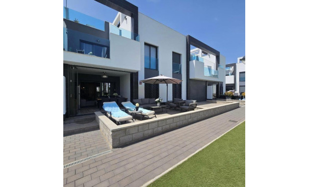 Resale - Apartment - Guardamar del Segura - Urbanizaciones