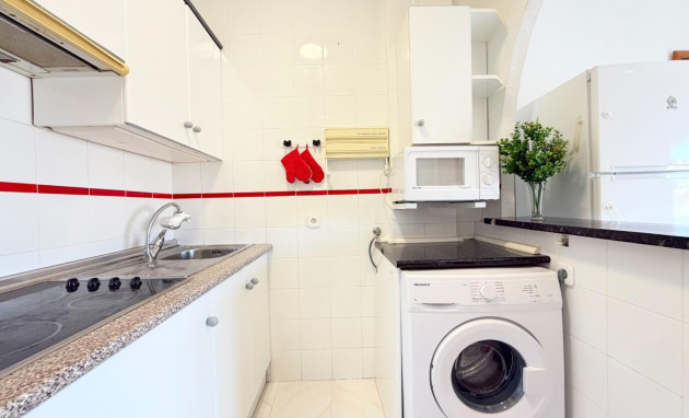 Herverkoop - Apartment - Orihuela Costa - Villamartín-Las Filipinas