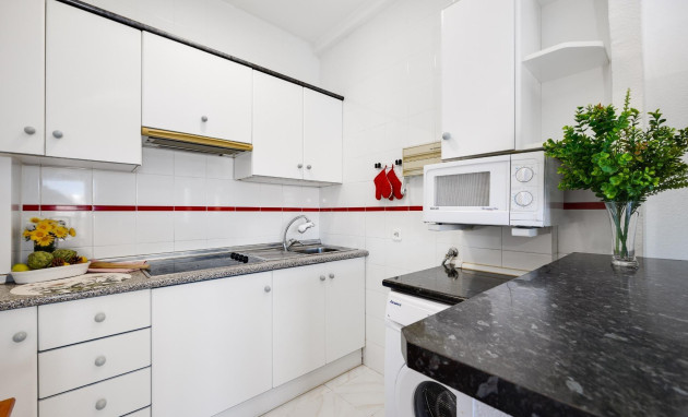 Herverkoop - Apartment - Orihuela Costa - Villamartín-Las Filipinas
