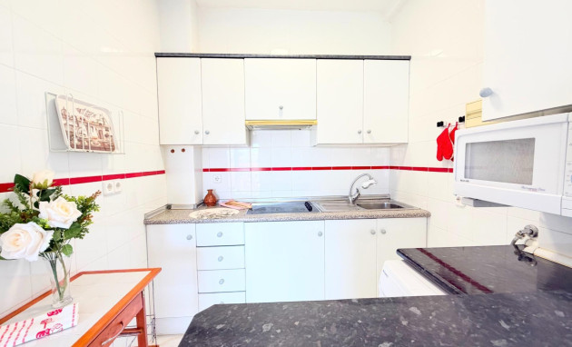 Herverkoop - Apartment - Orihuela Costa - Villamartín-Las Filipinas