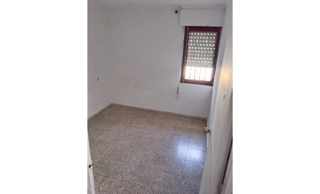 Herverkoop - Bungalow - Gelijkvloers - Torrevieja - Torretas
