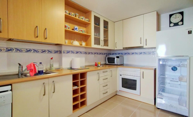 Herverkoop - Apartment - Torrevieja - Playa de los Naufragos