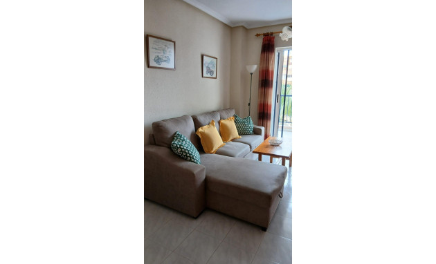 Herverkoop - Apartment - Torrevieja - La Mata pueblo