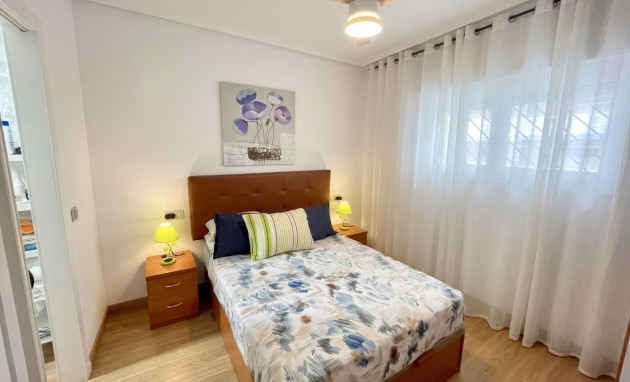 Herverkoop - Apartment - Torrevieja - Centro