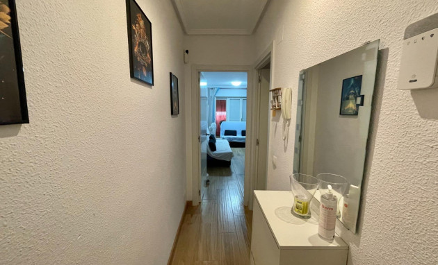 Herverkoop - Apartment - Torrevieja - Centro
